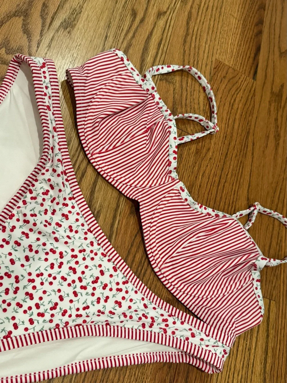 NWT!! PINK x Frankie’s Bikinis Cherry Underwire Bikini